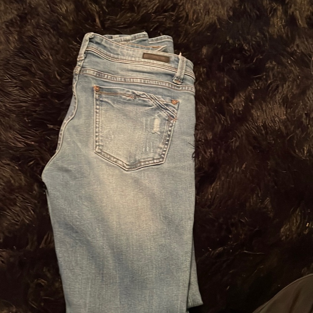 Ripped skinny jeans